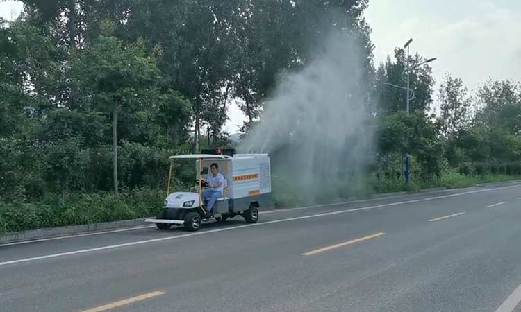 小型電動四輪高壓清洗車的優(yōu)勢和特點有哪些？