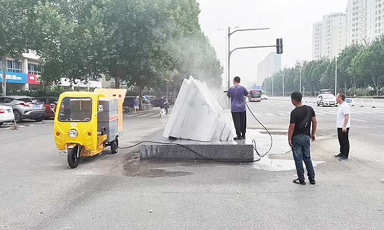 多功能小型高壓沖洗車(chē)