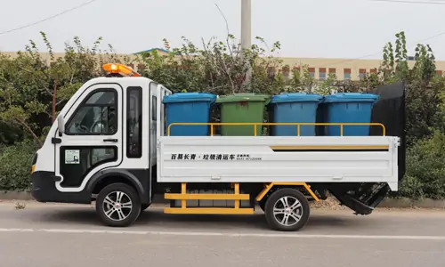 八桶環(huán)衛(wèi)垃圾車推動(dòng)生活垃圾分類構(gòu)建美麗城市