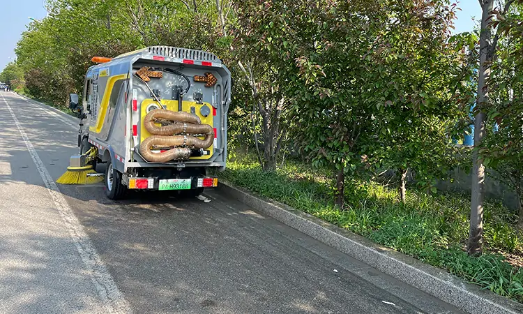 小型電動洗掃車