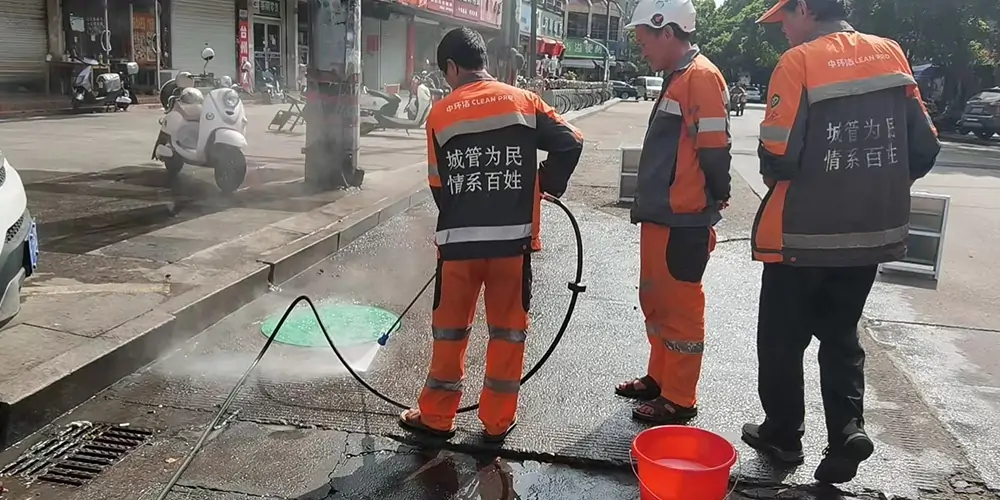 小型高溫高壓沖洗車_高壓沖洗車_高壓清洗車_沖洗車