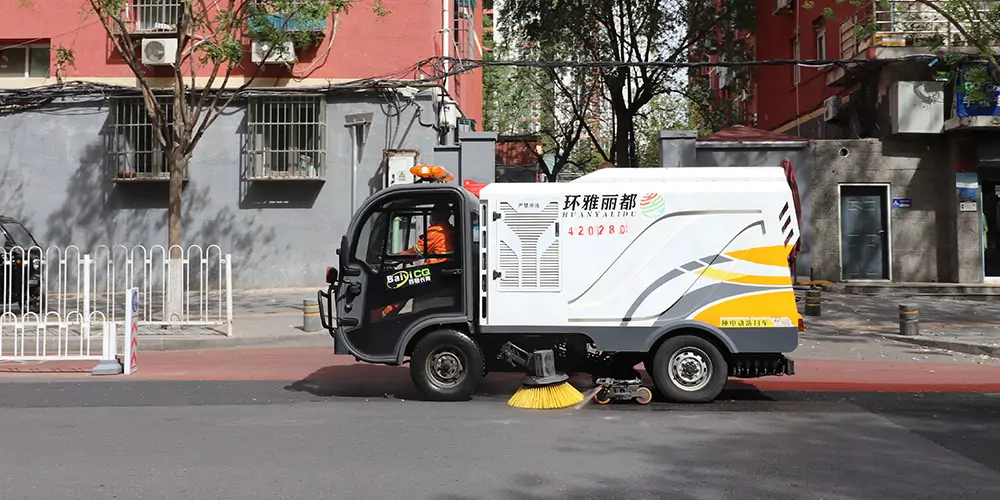 道路污染清除車_道路深度清潔車_純電動(dòng)深度清潔車_深度清潔車