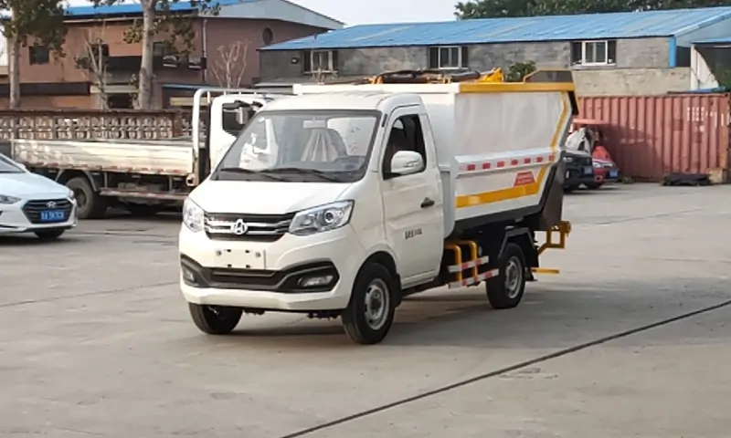 可上牌新能源后裝垃圾車，物業(yè)市政垃圾清運，應(yīng)用范圍廣，操作難度系數(shù)低