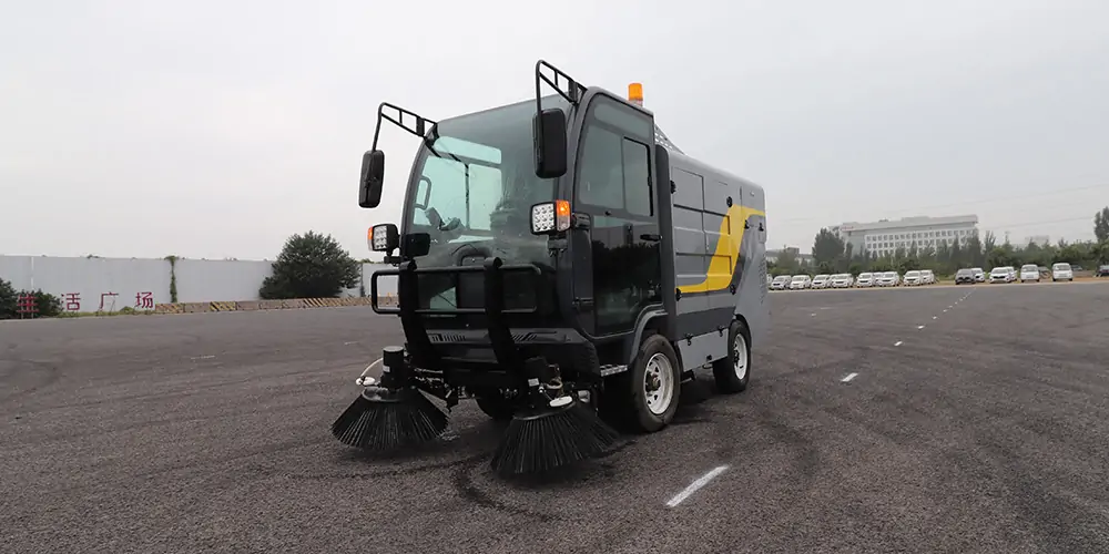 清掃車_電動掃地車_廠區(qū)掃地車_園區(qū)掃路車_景區(qū)清掃車