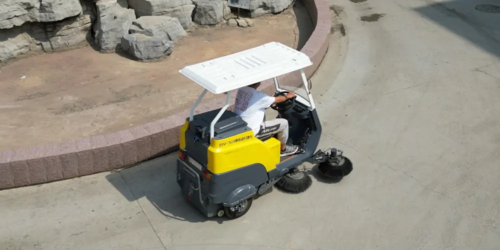 清掃車 電動掃地車 廠區(qū)掃地車 園區(qū)掃路車 景區(qū)清掃車